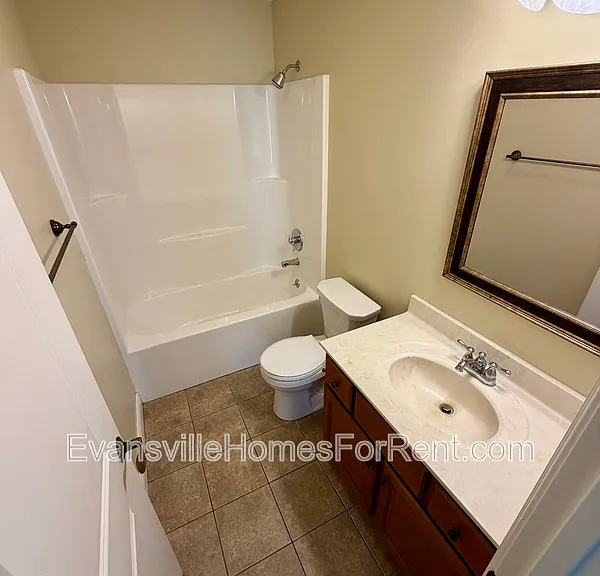 3909 Charlotte Ave #B — Photo 15