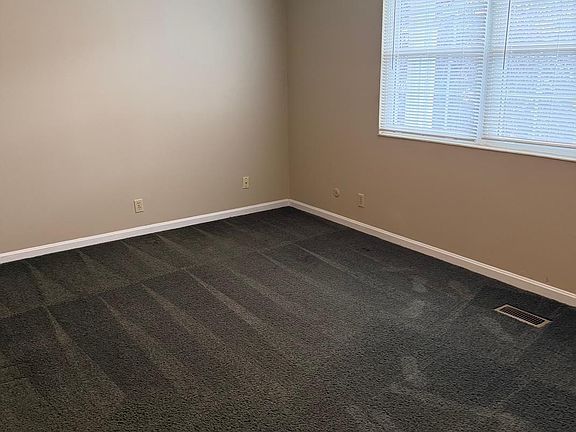 4th image of 1243 Burdette Ave