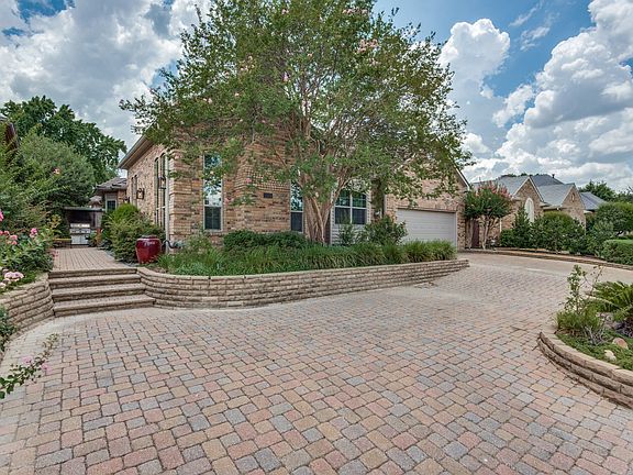 1508-travis-cir-s-irving-tx-High-Res-1.jpg