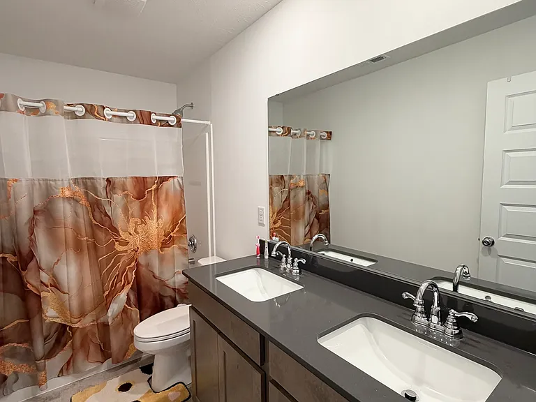 1208 Taggart Way — Photo 14