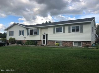 2974 220th Ave, Reed City, MI 49677