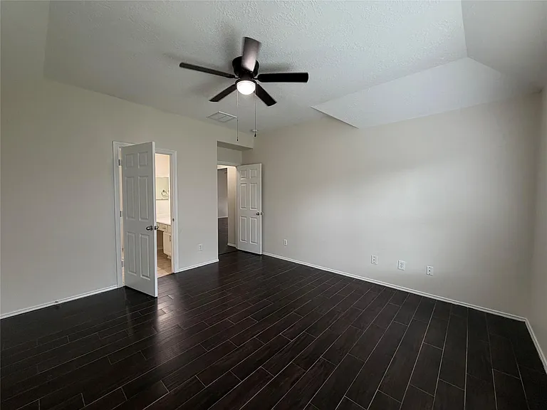 2131 Pickwick Pines Dr — Photo 13