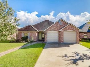 310 Riner Dr, Scott, LA 70583