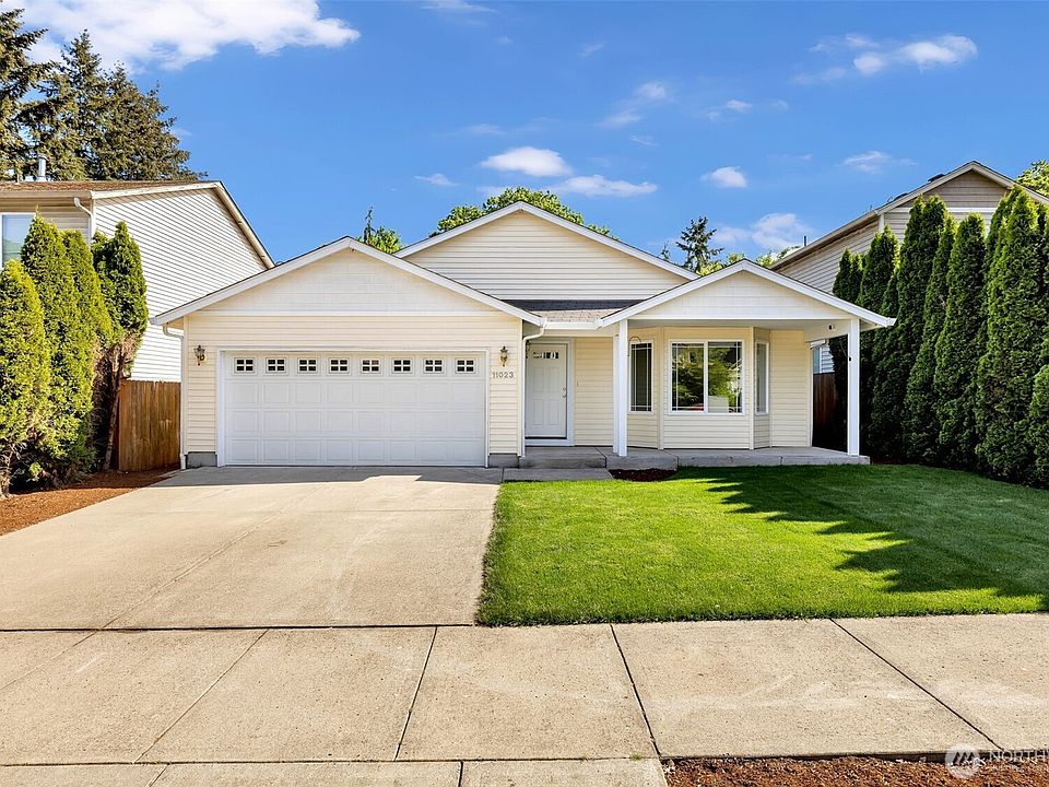 1st image of 11023 NE 47th Street
