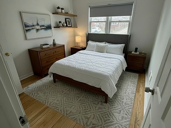 Layout & Design Inspiration - Bedroom #1