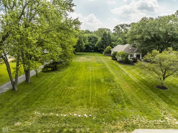 7655 N Pennsylvania St, Indianapolis, IN 46240