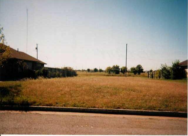 1st image of 412 NW 118th St Lot 8&9