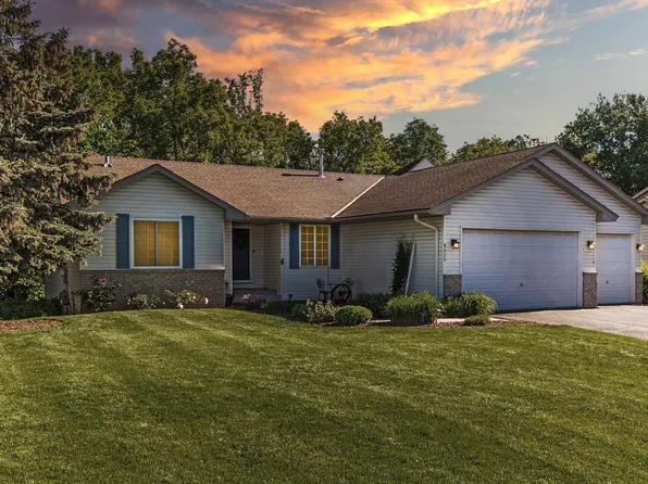 9020 Glacier Rd, Saint Bonifacius, MN 55375
