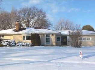 310 Kirkwood Rd, Rochester, NY 14612