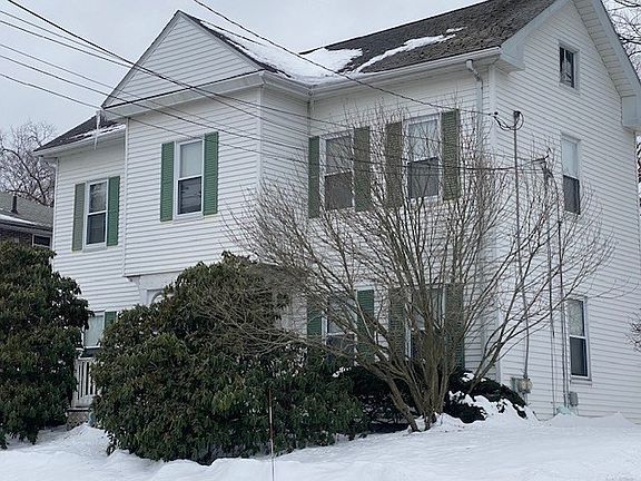 3rd image of 32 Vernon St