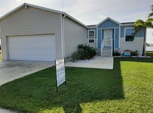 810 Avanti Way Blvd N, Fort Myers, FL 33917