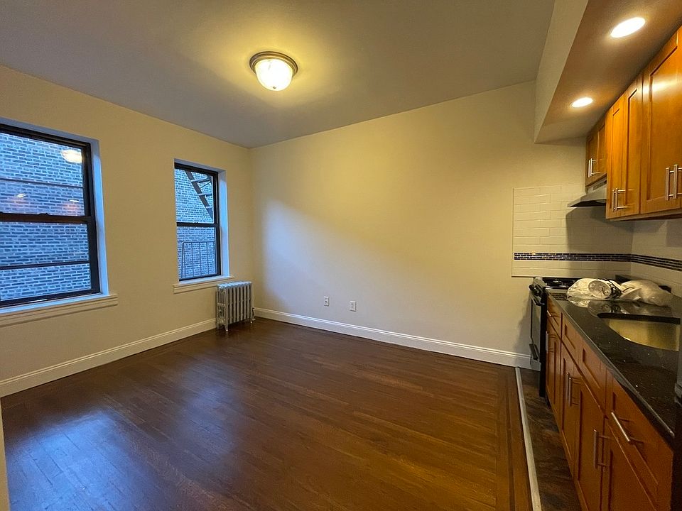 1st image of 45-55 41st St #3EE