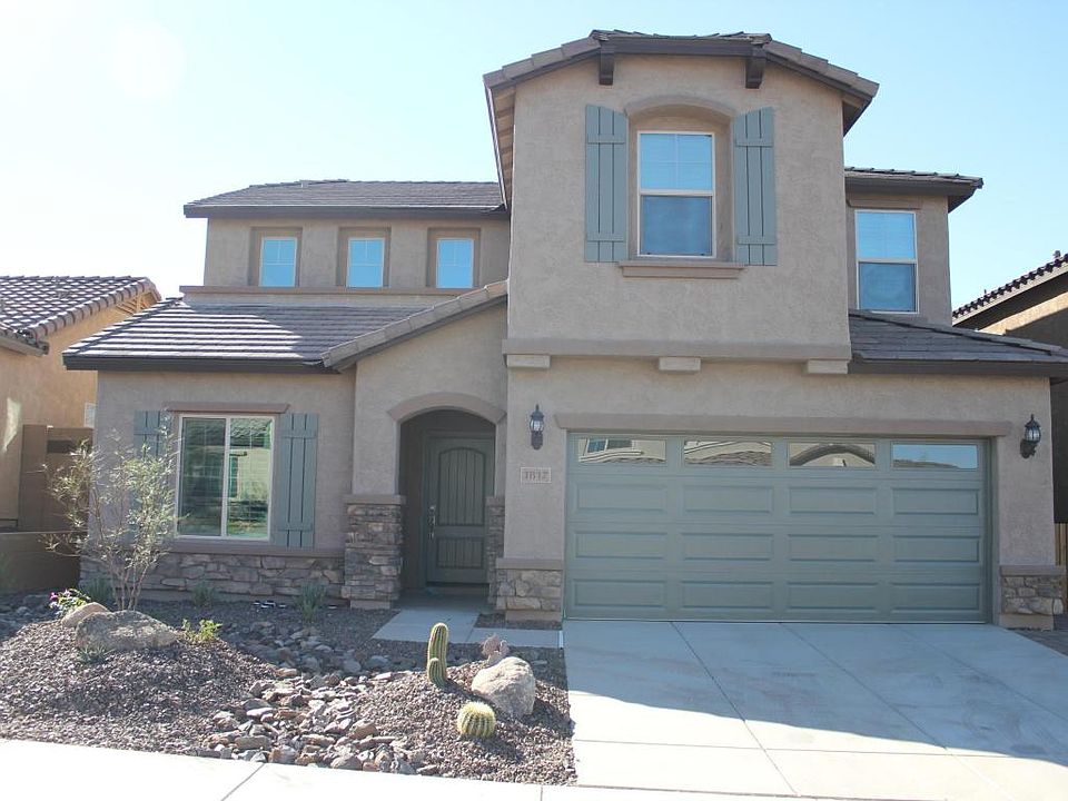 1st image of 1817 W Straight Arrow Ln