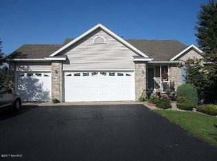 2963 Bayberry Ct, Holland, MI