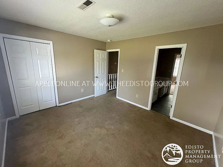 1303-1323 Williamsburg Ct — Photo 19