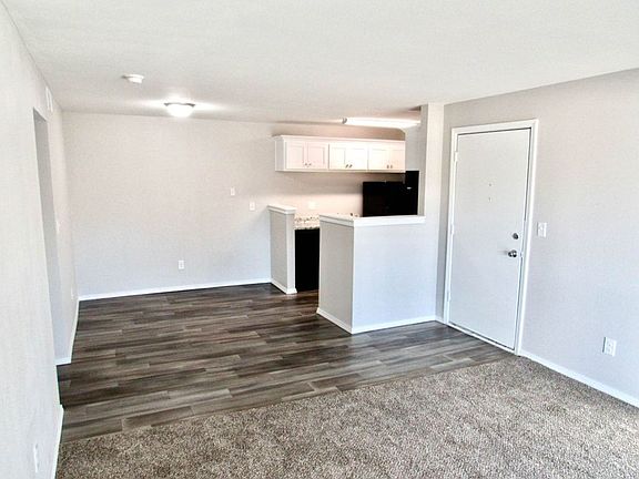 3rd image of 1337 E 61st St #2H
