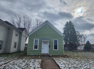 505 W 3rd St, Peru, IN 46970