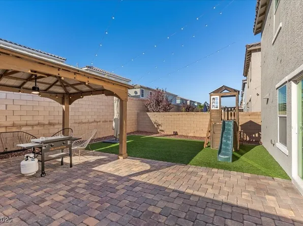 10417 Candelabra Cactus St, Las Vegas, NV 89141