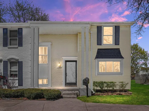 37609 Charter Oaks Blvd, Clinton Township, MI 48036