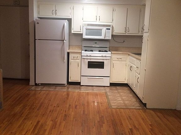 5th image of 2816 43rd St #1
