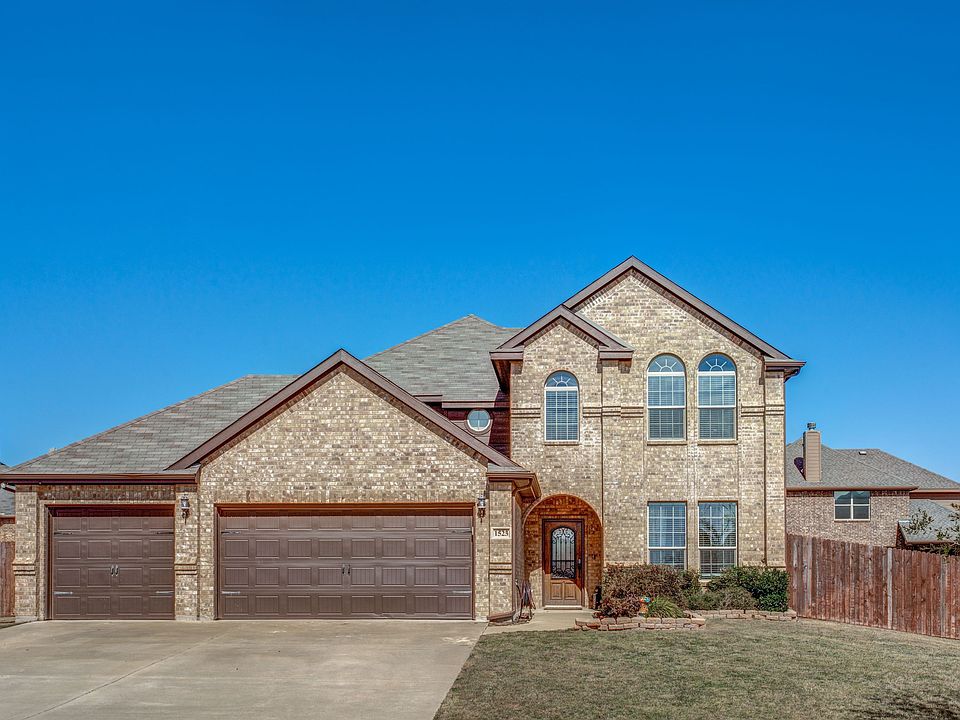 1523-trail-ridge-dr-cedar-hill-tx-High-Res-1.jpg