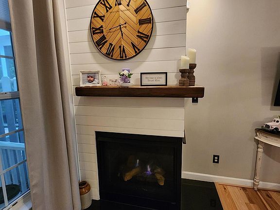 5th image of 1309 Bartlett Cir