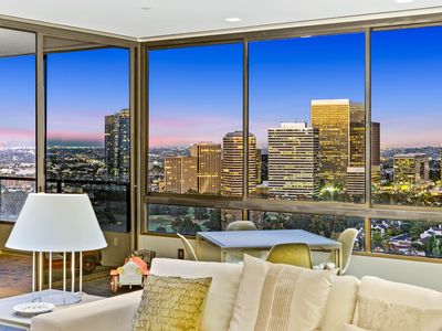 10350 Wilshire Blvd Penthouse 3, Los Angeles, CA, 90024