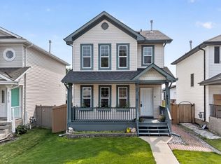 8923 173rd Ave NW, Edmonton, AB T5Z3W6