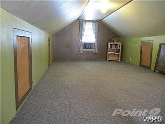 3rd image of 5254 Parker Ave