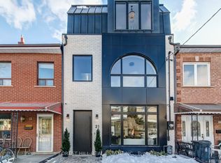 21 Foxley St, Toronto, ON M6J 1P9