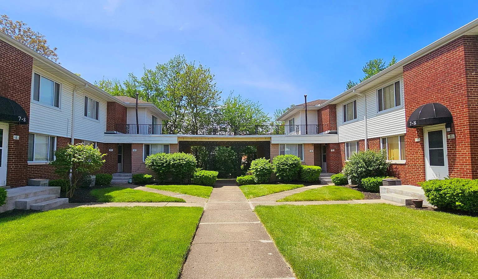 Maples Townhomes — Photo 1