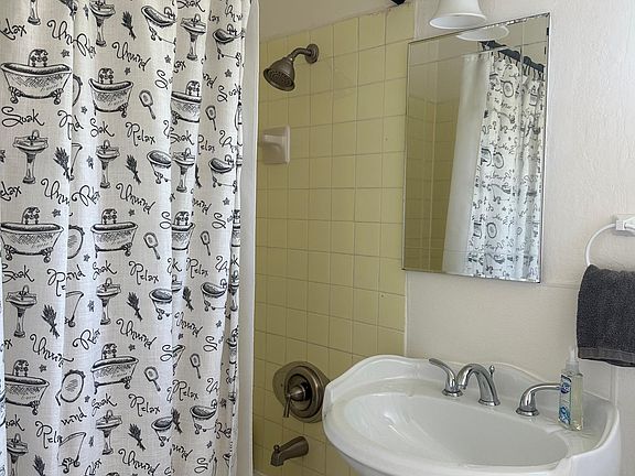 5th image of 1215 Liberty St #4