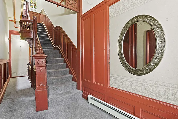 Sold by Compass | media 4