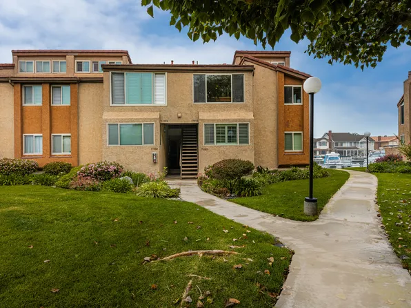 17090 Bluewater Ln, Huntington Beach, CA