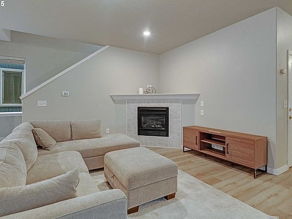 2nd image of 17670 SW September Ln