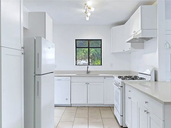 A kitchen_06222023