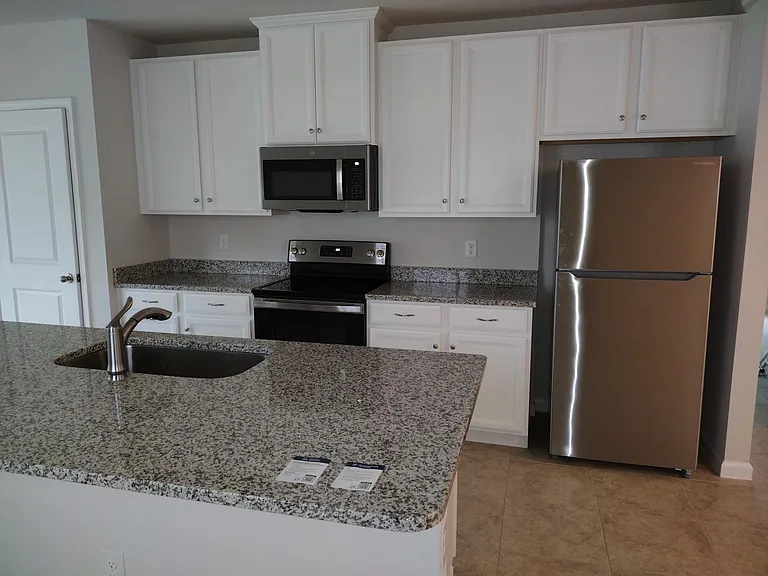 8807 Waxwing Way — Photo 7
