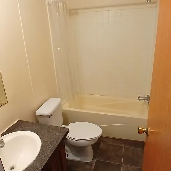 313 Lee St — Photo 2