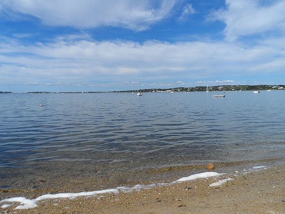 2nd image of 8 Old West Lake Drive