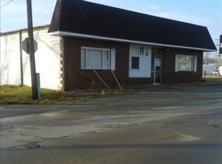 12604 Matthews St, Carleton, MI 48117