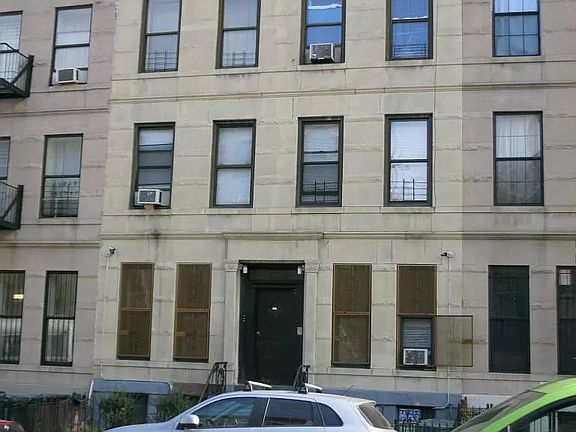 2nd image of 125 Rogers Ave #6