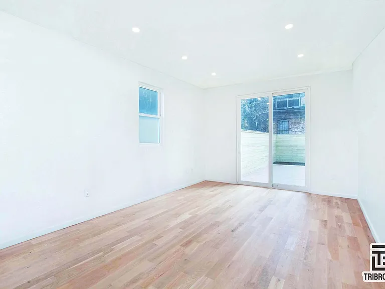 377 E 158th St #2B — Photo 3