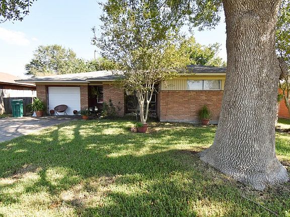 2nd image of 1401 Jessie Ln