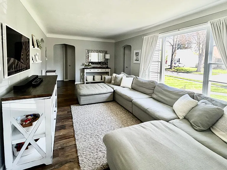 5901 Garden Park Dr — Photo 12