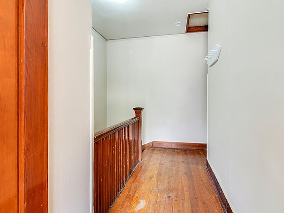 2nd image of 46 Whittlesey Ave Floor 2