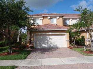 10008 Salina St, Fort Myers, FL 33905