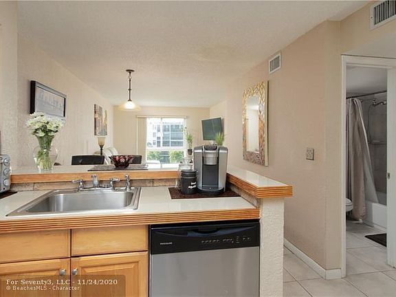 5th image of 2106 Cypress Bend Dr #407