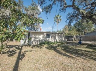 9541 Round Lake Dr, Weeki Wachee, FL 34613
