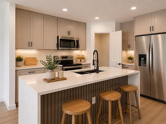 4th image of 644 and 646 E FRANKLIN STREET