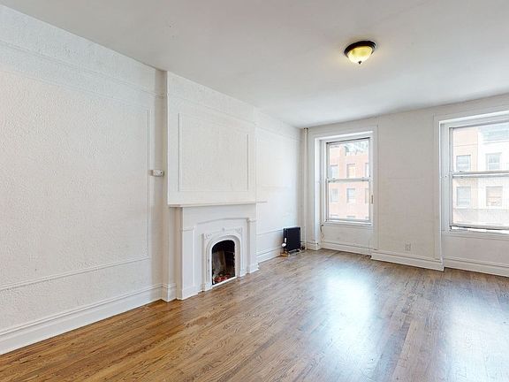 4th image of 123 Lexington Ave #4FF